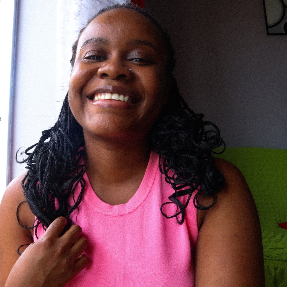 Meet your Posher, Estefania
